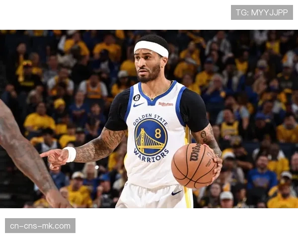 消息：勇士队小佩顿开始随队训练，其回归将极大增强球队的转换防守压迫性